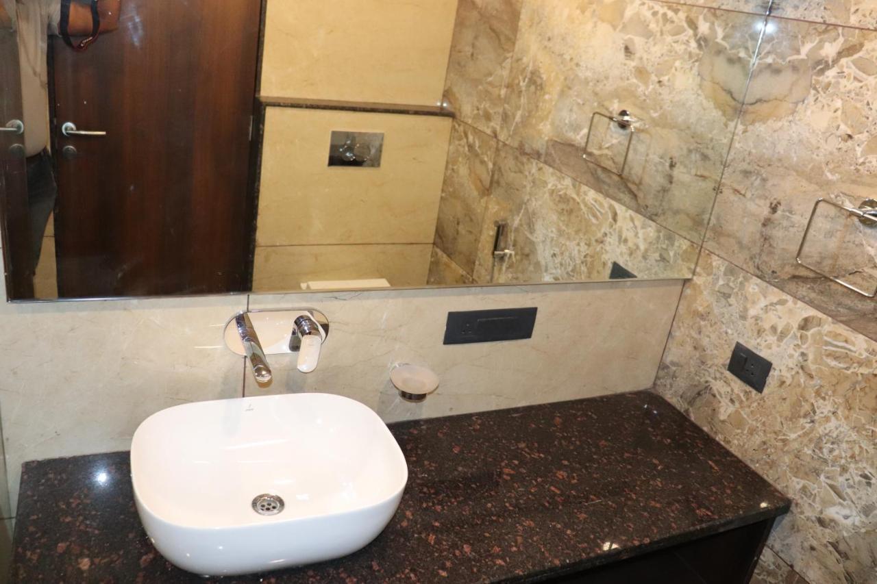 Hotel Grand Geeta Beāwar Zewnętrze zdjęcie