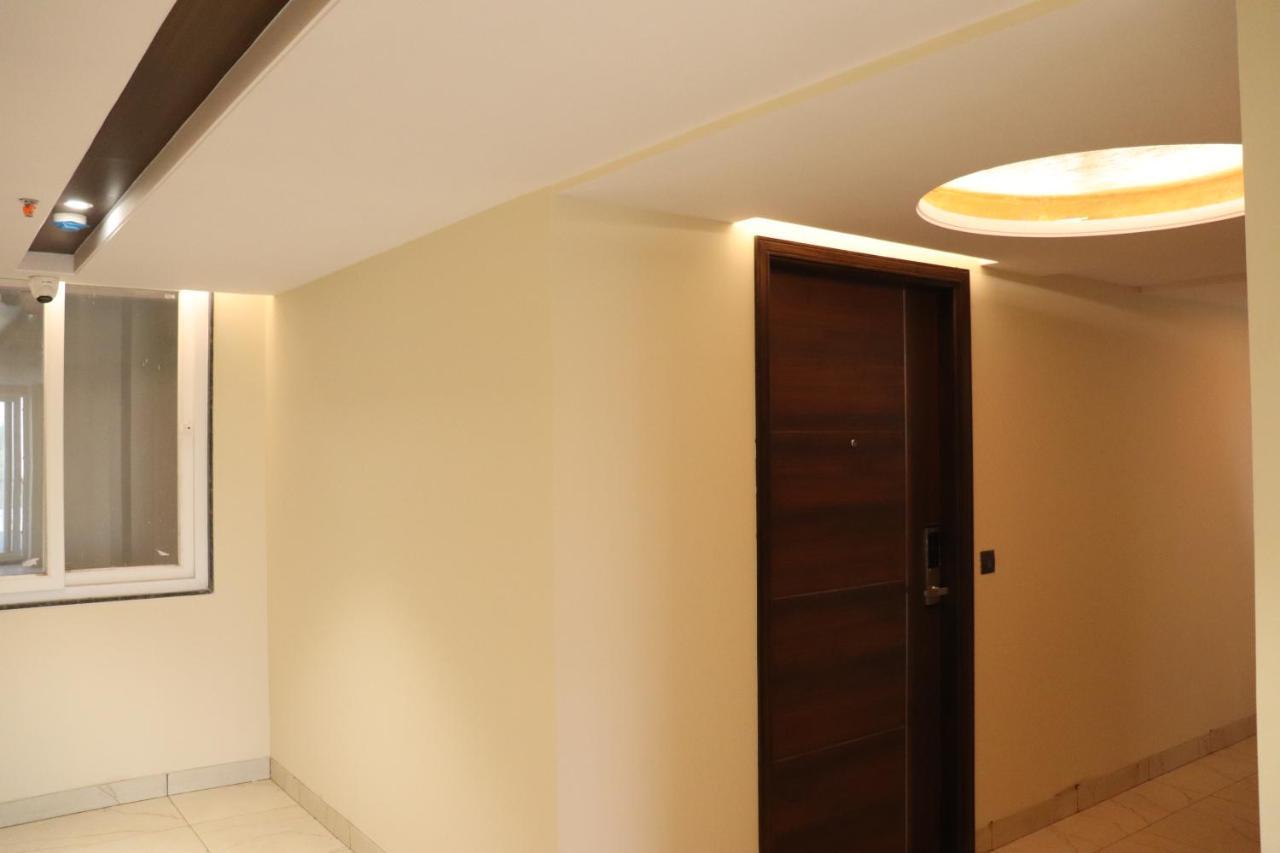 Hotel Grand Geeta Beāwar Zewnętrze zdjęcie